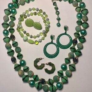 St. Patrick's Day 6-Piece Mixed Jewelry Lot Green & Gold